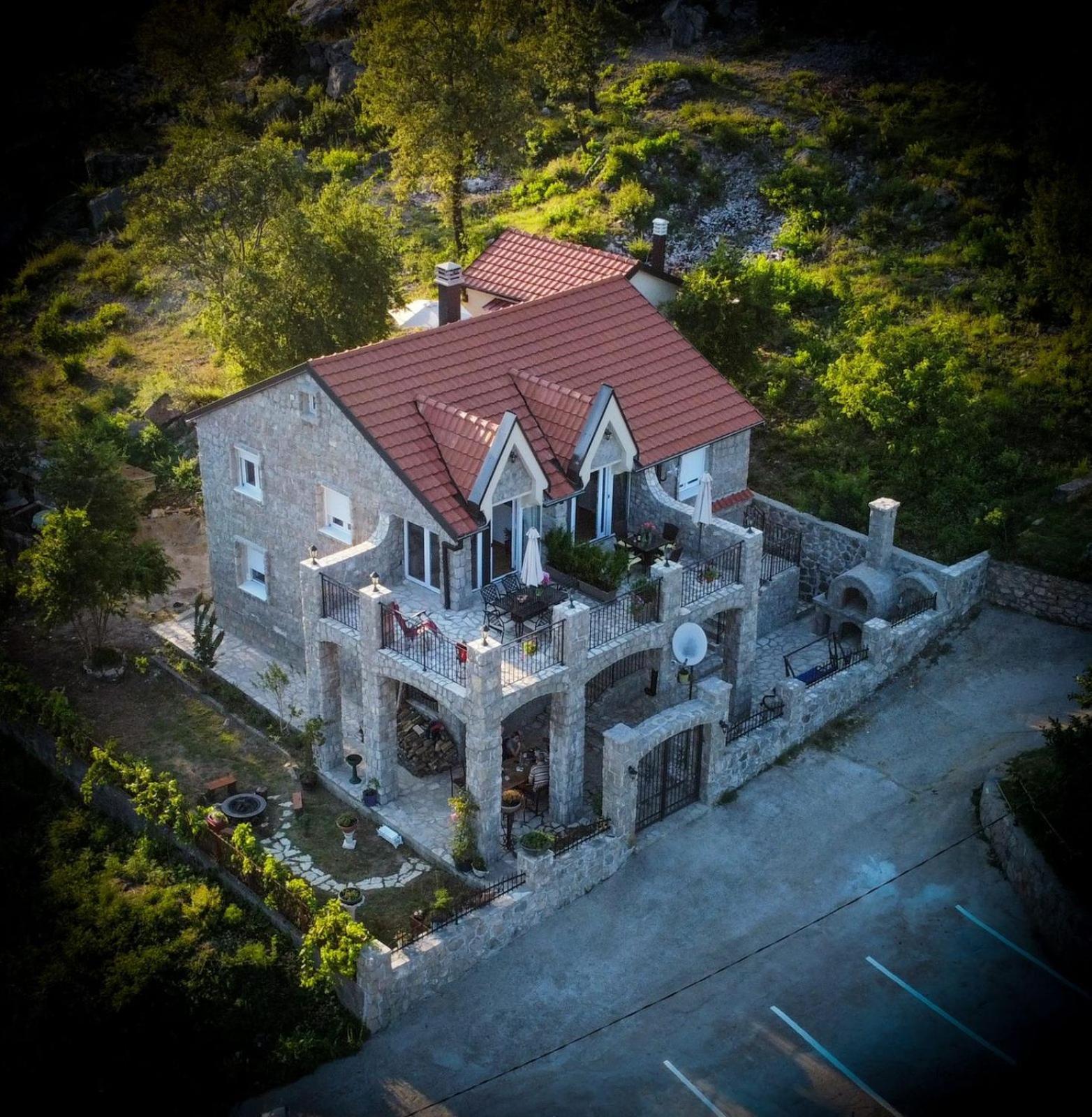 Villagio Virpazar Ngoại thất bức ảnh