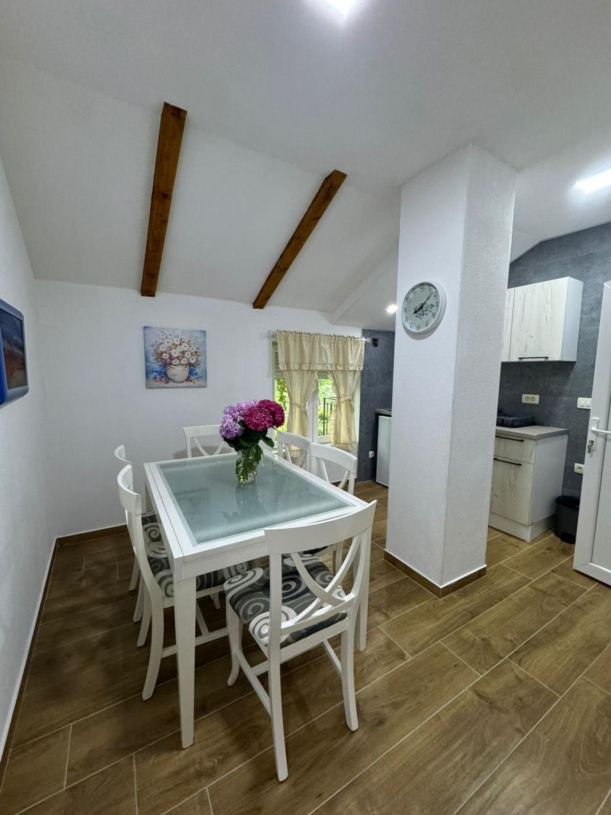 Villagio Virpazar Ngoại thất bức ảnh