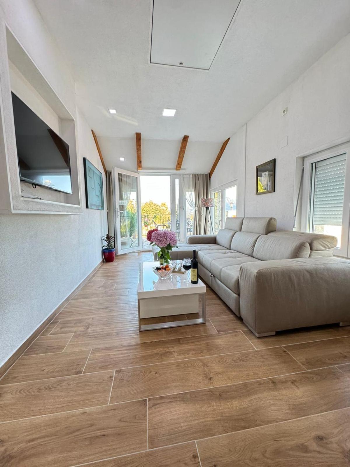Villagio Virpazar Ngoại thất bức ảnh